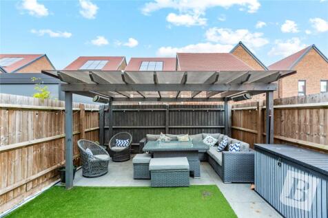 Garden/Pegola
