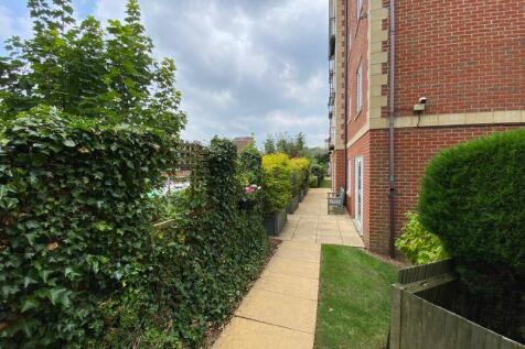 GARDEN AREA