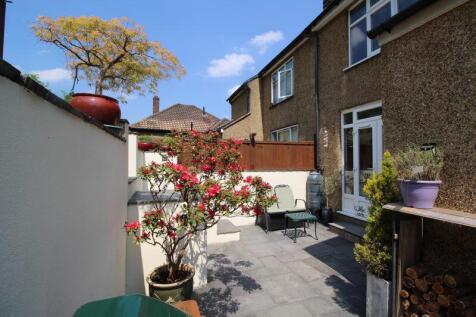 REAR PATIO