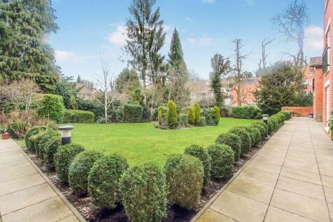 COMMUNAL GARDEN