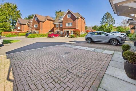 ALDERS GROVE