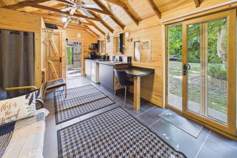CABIN LIVING AREA TO KITCHEN