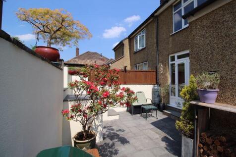 REAR PATIO