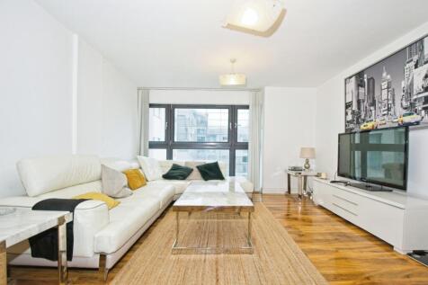 Living/Dining Area
