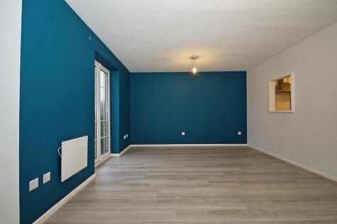 Living/Dining Area