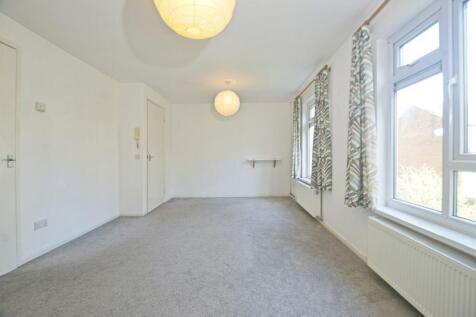 Living/Dining Area
