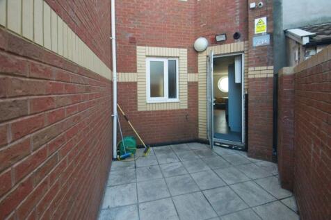 Rear Courtyard