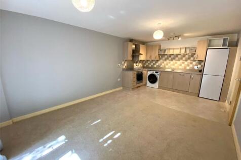 Living/Dining Area