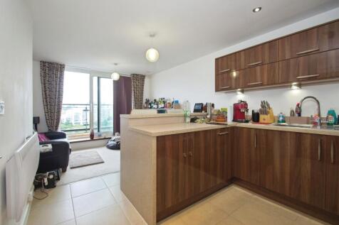 Living/Dining Area