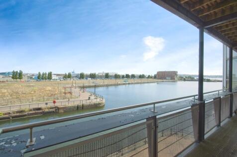 Balcony/Views