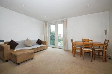 Living/Dining Area