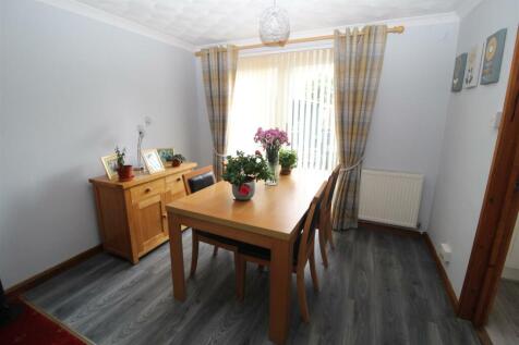 Sitting/Dining Room