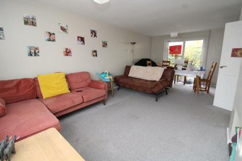 Sitting/Dining Room
