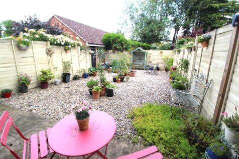 garden 1.JPG