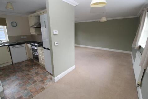 Sitting/Dining Room