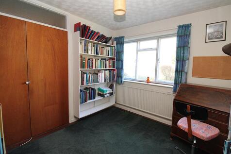 Bedroom 5 / Study