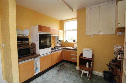 Kitchen / Breakfast Room