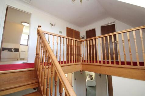 Stairs/Landing