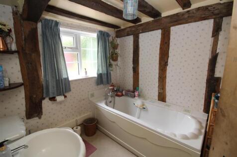 Ground floor bathroom