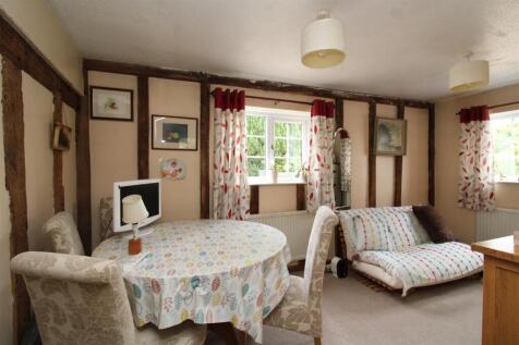 Dining/family room