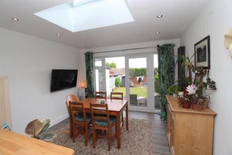 Dining/Family Room