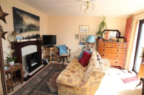 Sitting/Dining Room