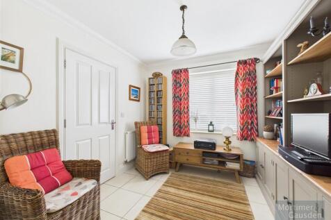 Dining Room (Snug)