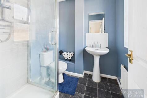 En Suite Shower