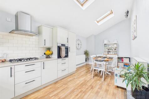 Kitchen/Diner/Family Room