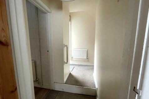Inner hallway.JPG