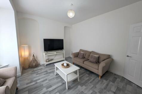 Lounge b