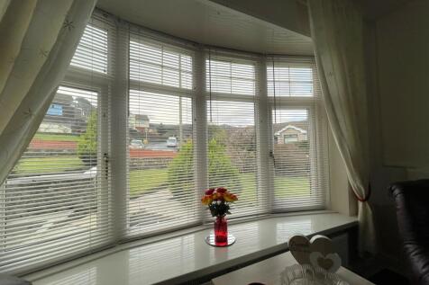 Bay window