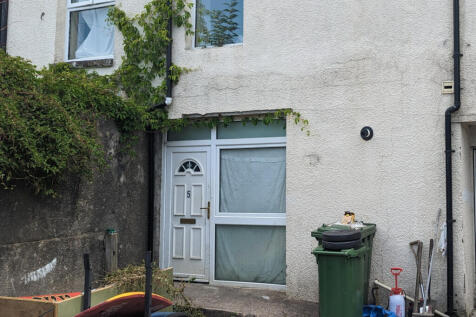 1 bed flat, Llewellyn Street, Pentre
