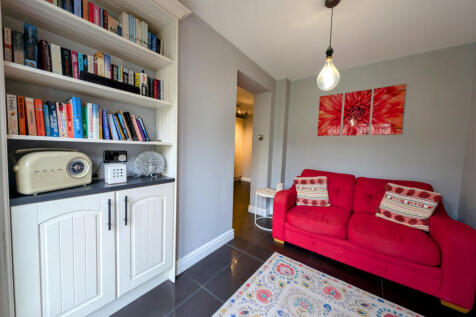 Breakfast Room