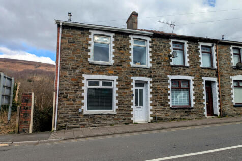 3 Bedroom Terraced for Sale