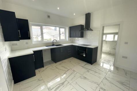 Kitchen 1.JPG