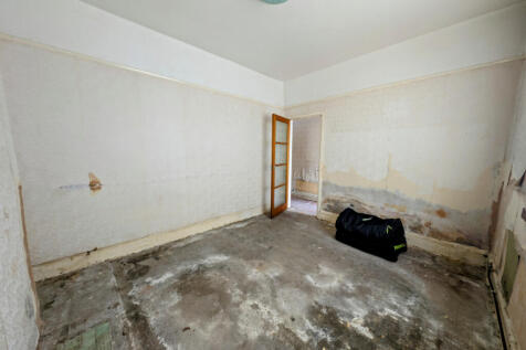 Reception room 1
