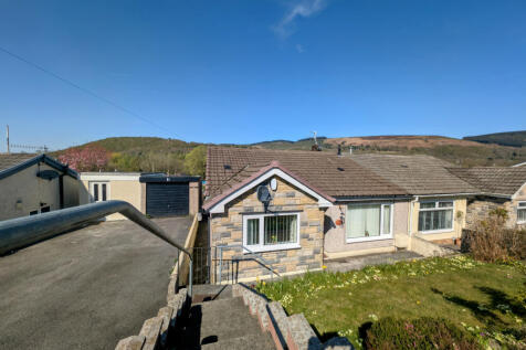 3 Bedroom Semi Detached Bungalow for Sale
