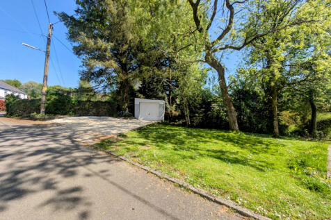 Front/Garage