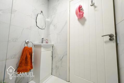 Downstairs Shower room