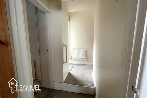 Inner hallway.JPG
