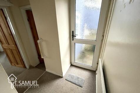 Inner hallway a.JPG