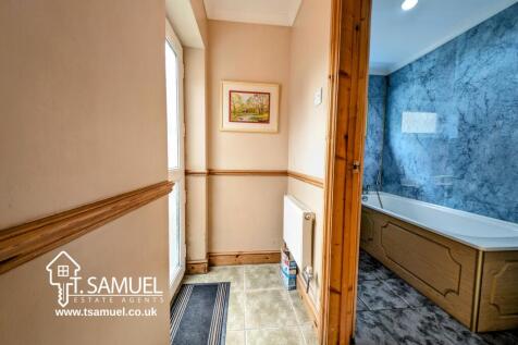 Rear hallway