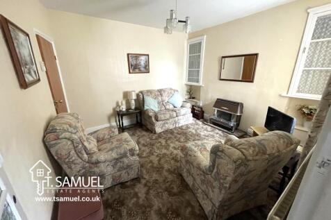 Reception room 2a.JPG