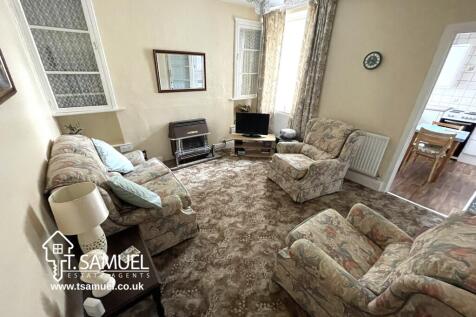Reception room 2.JPG