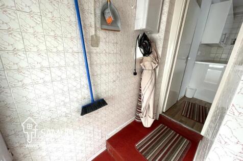Inner hallway a.JPG