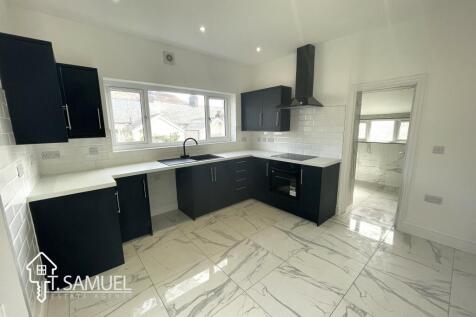Kitchen 1.JPG