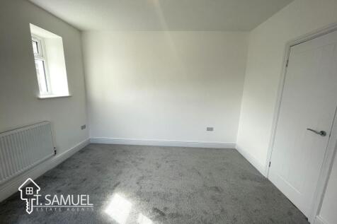 Bedroom 3c.JPG