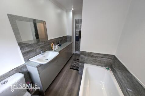 Bathroom c