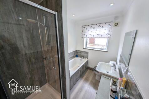 Bathroom b